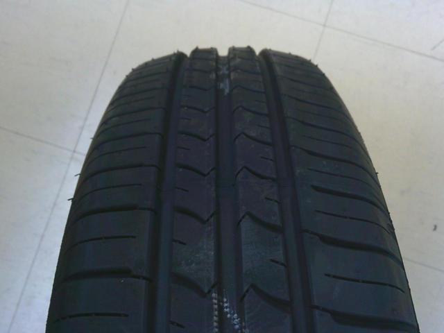 GOODYEAR
Efficient
Grip
ECO
EG01