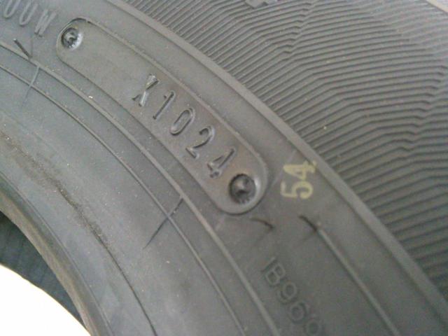 GOODYEAR
Efficient
Grip
ECO
EG01