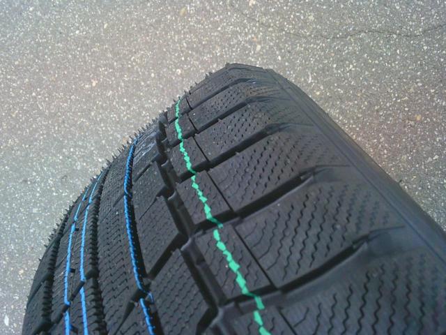 TOYO winter TRAPATH TX+日産 エルグランド E52後期純正ホイール