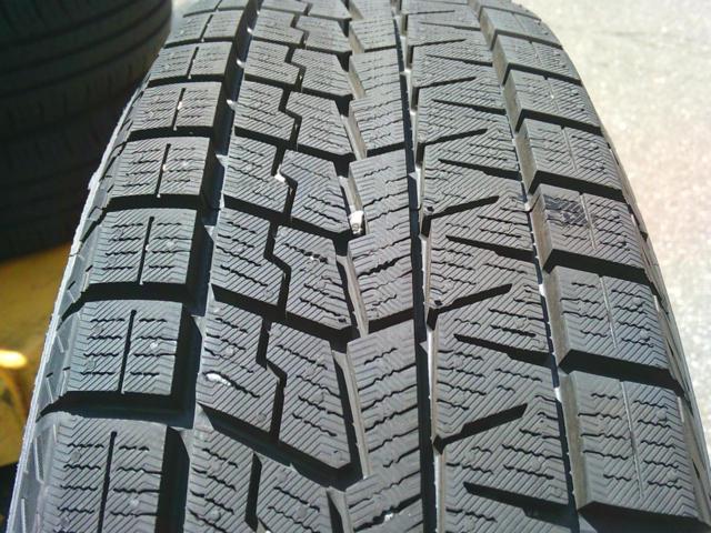 YOKOHAMA iceGUARD iG70 + スズキ ソリオバンディット純正 ホイール