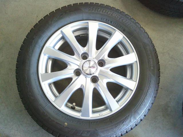 BRIDGESTONE BLIZZAK VRX3+weds RAVRION R501