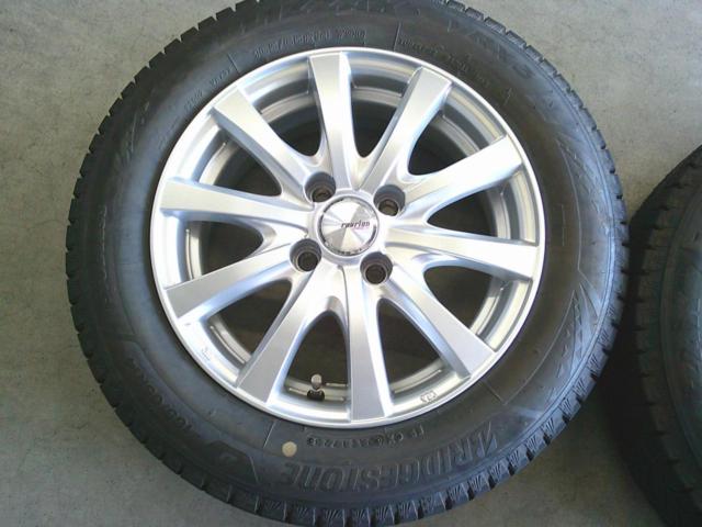 BRIDGESTONE BLIZZAK VRX3+weds RAVRION R501