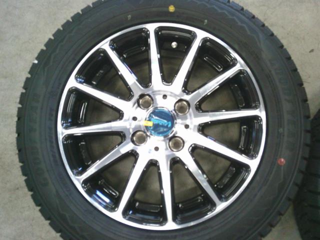 GOODYEAR ICE NAVI 8  + HOT STUFF Valette GLITTER