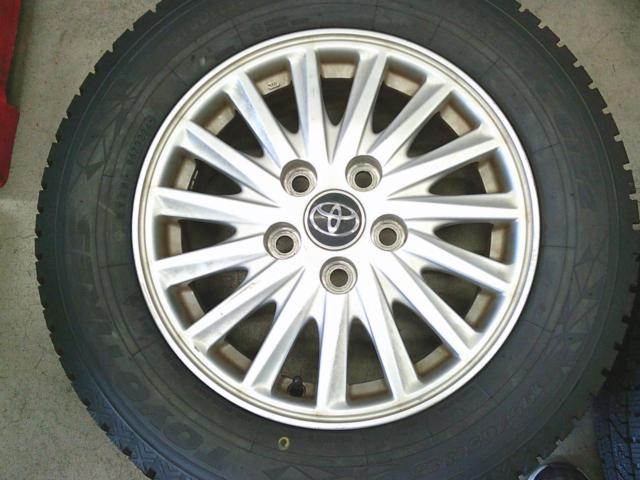 TOYO OBSERVE GIZ2 + トヨタ ノア/ヴォクシー 80系純正ホイール