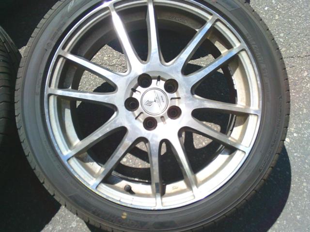 WORK
PROMISING
STYLE
ST + YOKOHAMA
BluEarth-ES
ES32
