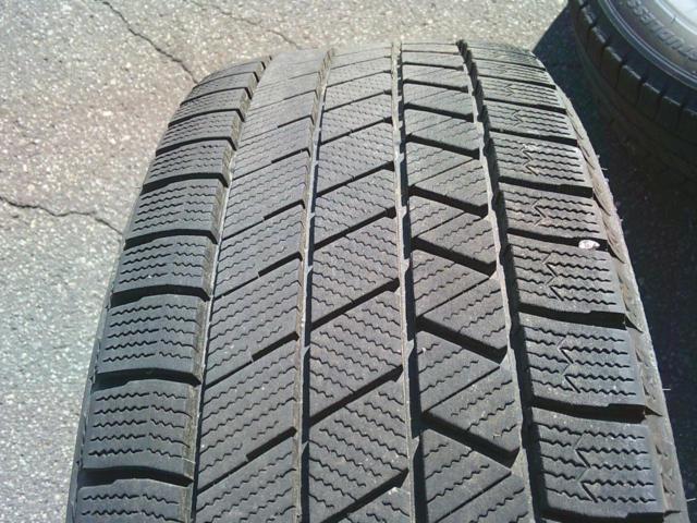 BRIDGESTONE
BLIZZAK
VRX3+TOPRUN
VR5