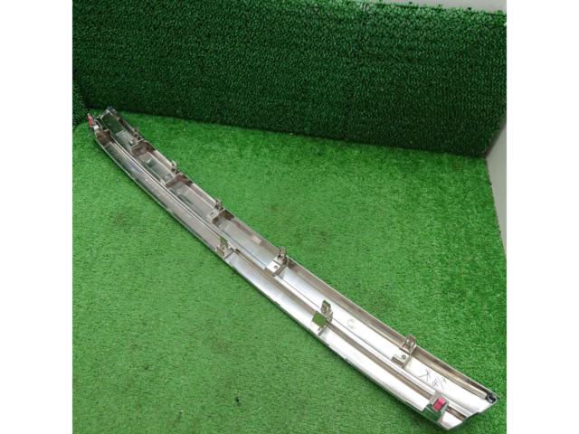 ダイハツ タントカスタムLA600純正フロントグリル