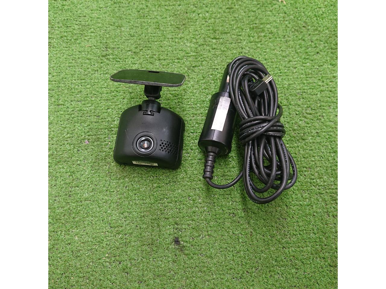 KENWOOD
DRV-325 Front-facing recording dashcam