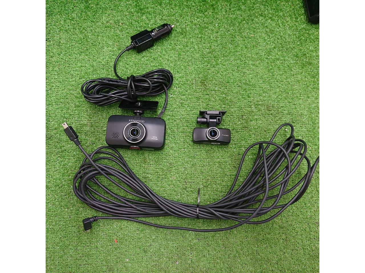 KENWOOD
DRV-MR760 Front and Rear Recording Dashcam