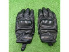 DAYTONA
Leather Gloves