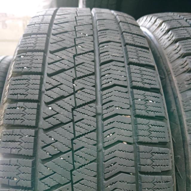【H倉庫】BRIDGESTONE BLIZZAK VRX2 + トヨタ 30系プリウス 純正ホイール