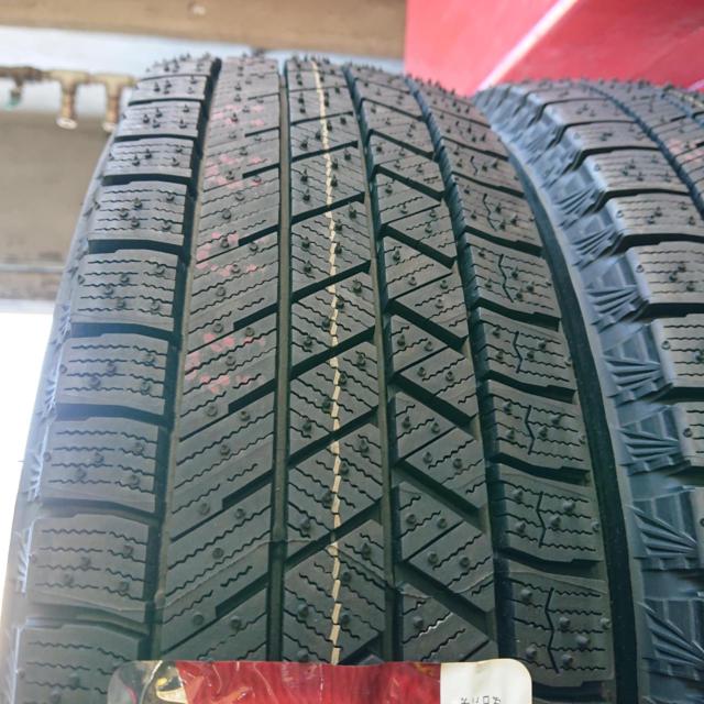 BRIDGESTONE BLIZZAK VRX3 + HOT STUFF Exsteer AG