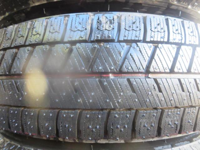 BRIDGESTONE BLIZZAK VRX3 + BADX S-HOLD GLANZ SE