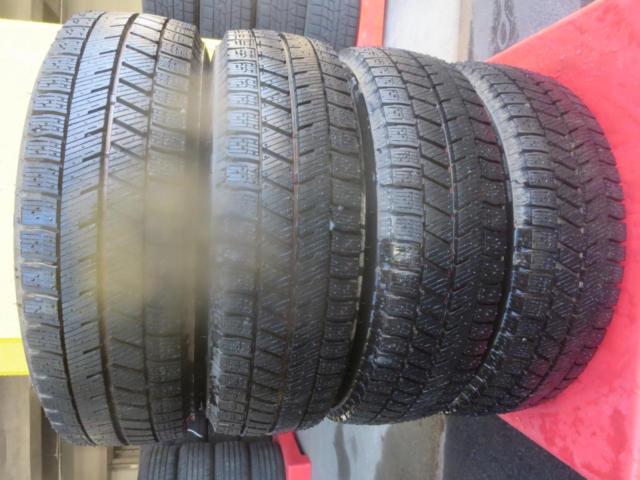 BRIDGESTONE BLIZZAK VRX3 + BADX S-HOLD GLANZ SE