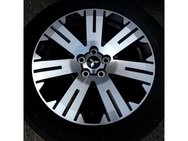 *This product is for wheels only. Mitsubishi genuine Delica D:5
(CV 1 W)
Mid-term type
Genuine
Wheel