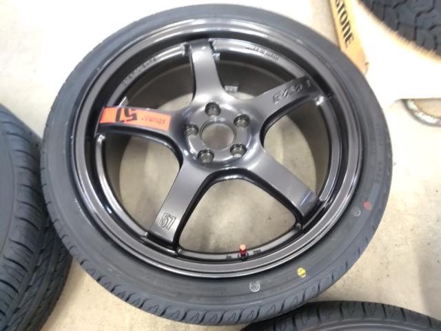 【新品タイヤ付き!】RAYS(レイズ) GRAM LIGHTS(グラムライツ) 57CR SPEC-M  + KENDA(ケンダ) KR32