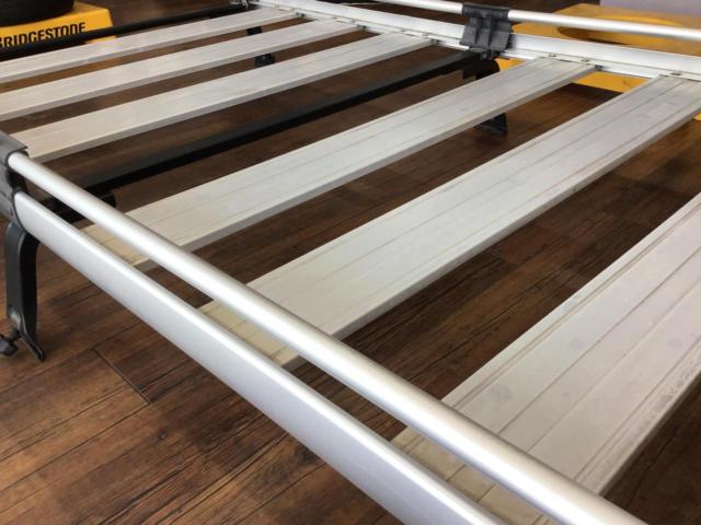 TUFREO
Roof rack