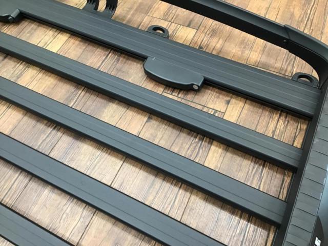 THULE
Trail
Black
Roof rack