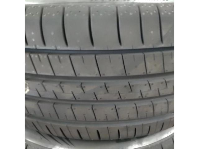 DUNLOP
SP
SPORT
MAXX
060+
225 / 45R18