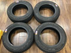 BRIDGESTONE BLIZZAK
VRX2