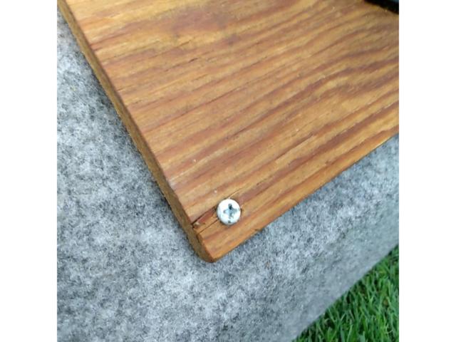 メーカー不明 BOX付きサブウーハースピーカー