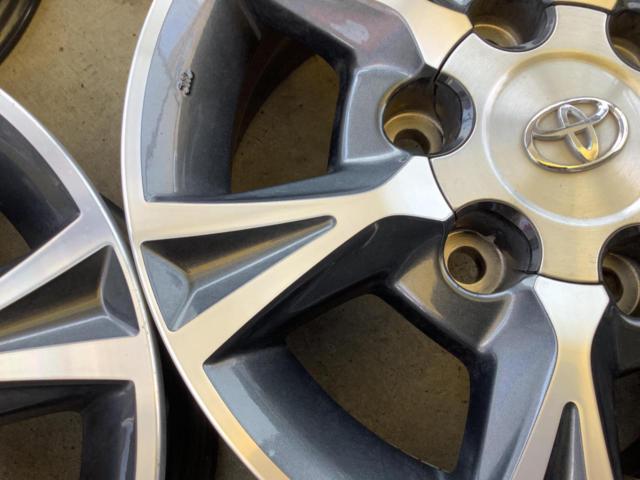 Toyota genuine 200 series Hiace / genuine optional aluminum wheels