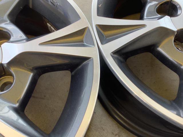 Toyota genuine 200 series Hiace / genuine optional aluminum wheels