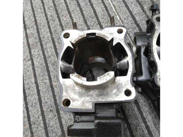【YAMAHA】RZ250R/51L? 純正シリンダー