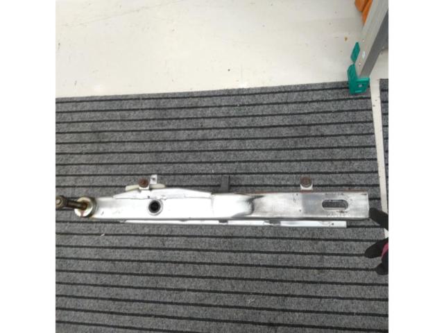 1【YAMAHA】RZ250R 純正 スイングアーム