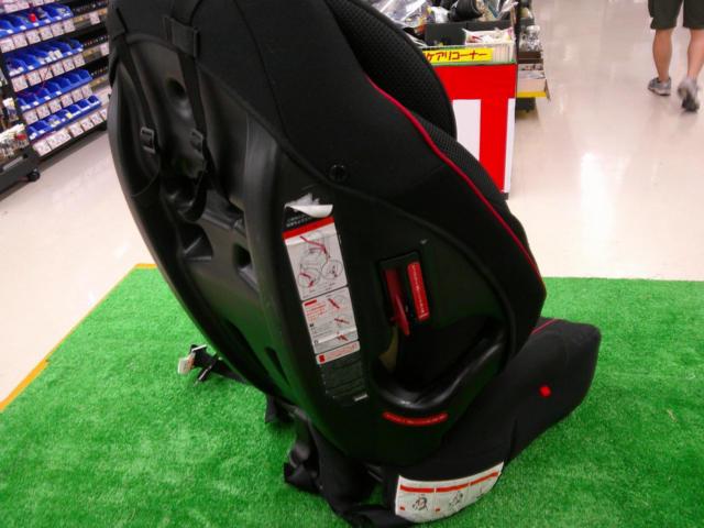 Leaman ロングフィットチャイルドシート