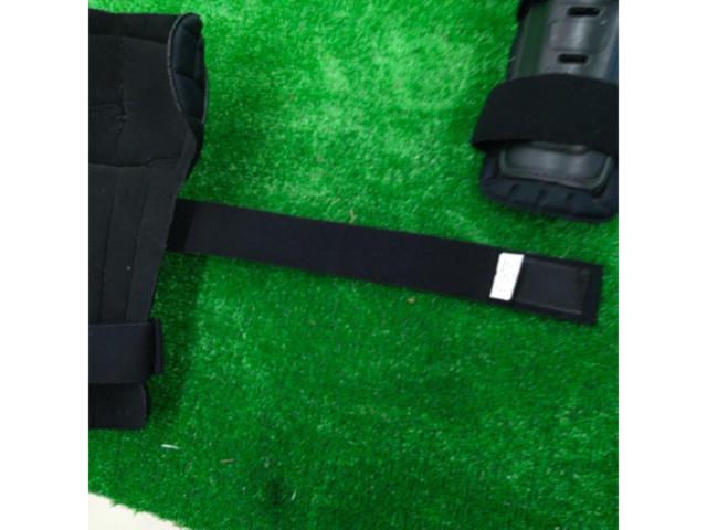 GOLDWIN Knee Guards