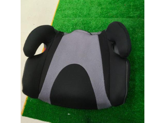 【エールべべ】 サラット3 ステップV3  チャイルドシート