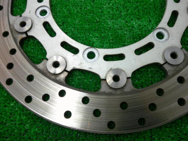 Unknown Manufacturer
VMAX
22WE
Front disc rotor