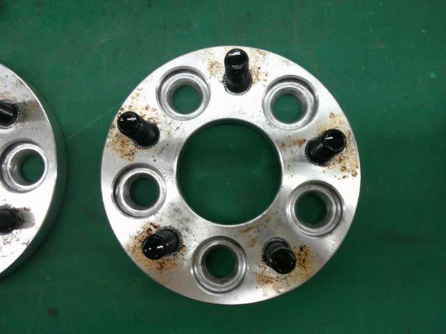 Durax
Wide tread spacer
