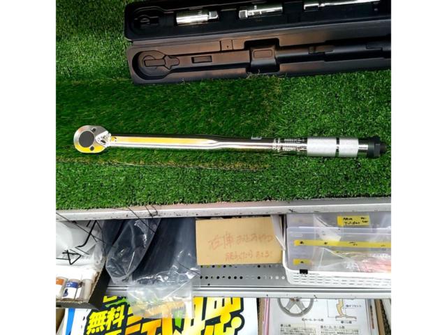 BAL Torque Wrench
28 to 210 N · m