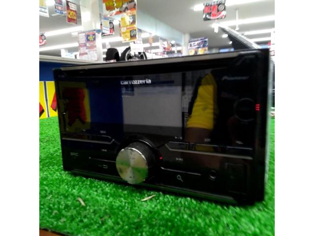 Carrozzeria
FH-4200
※ 2016 model year
Bluetooth audio support