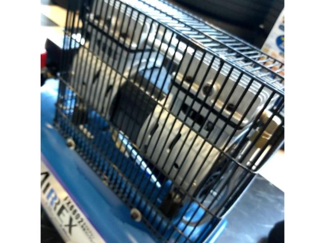 アネスト岩田 FX6602 DYI用オイルフリーエアーコンプレッサー