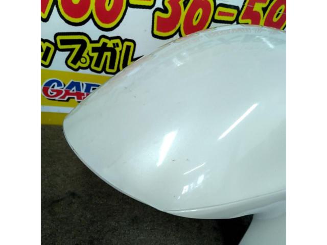 【GSX1300R(99-07)】SUZUKI(スズキ) 純正フロントフェンダー