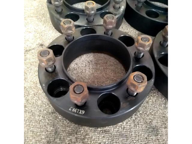 メーカー不明 ワイドトレットスペーサー(ワイトレ) 40mm【139.7-6/P1.5】