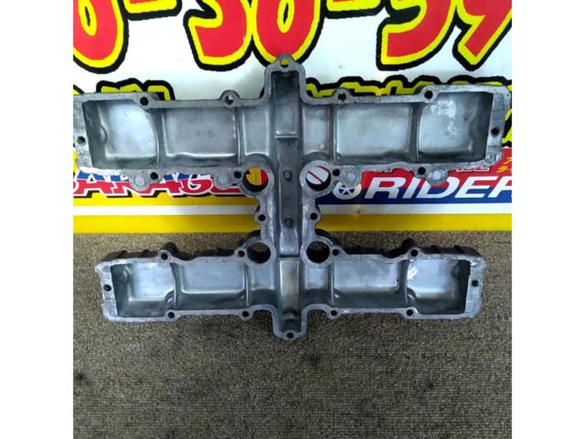 Kawasaki Zephyr 400 C5
Genuine cylinder head cover