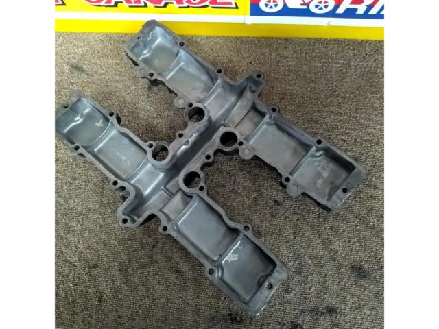 Kawasaki Zephyr 400 C5
Genuine cylinder head cover