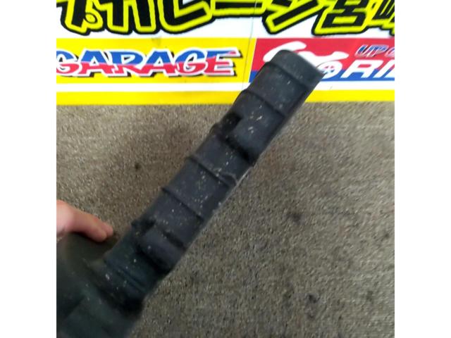Kawasaki Zephyr 400 C5
Genuine cylinder head cover