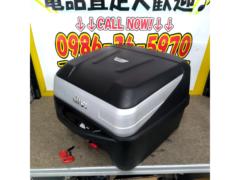 GIVI (ENT)
BOLD
Mono lock case
Capacity: 32L