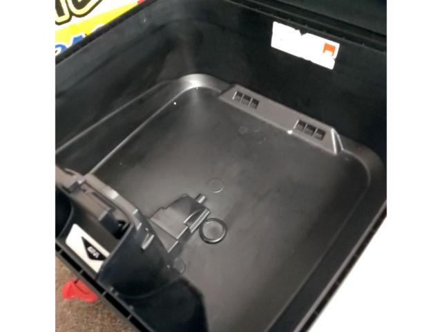 GIVI (ENT)
BOLD
Mono lock case
Capacity: 32L
