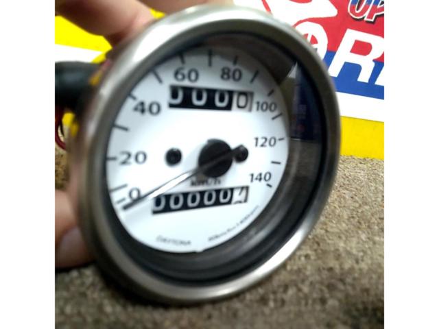 DAYTONA
Mechanical mini meter
63563
