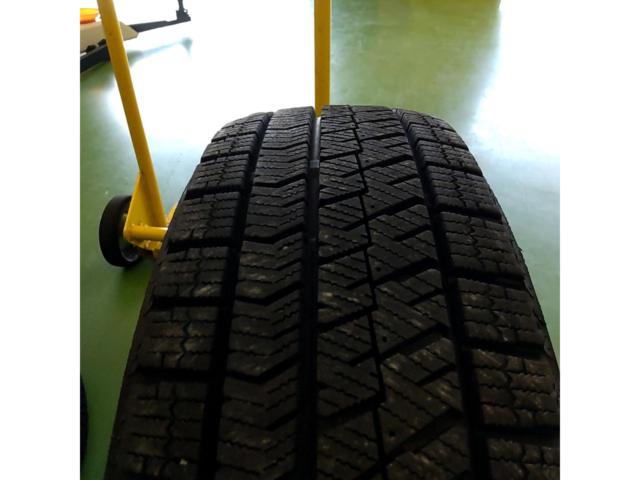 *This product is for tires only* BRIDGESTONE BLIZZAK
VRX2
155 / 65R14