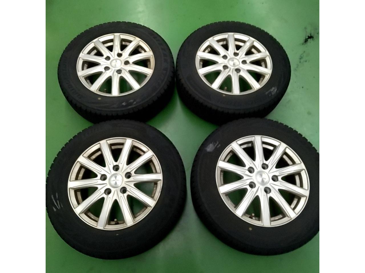 wedsJOKER
10-spoke wheels + BRIDGESTONE BLIZZAK
VRX2
195 / 65R15