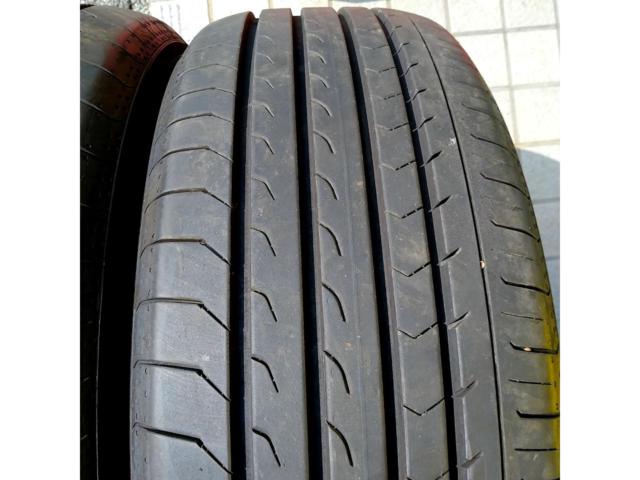 YOKOHAMABluEarth-RV
RV03