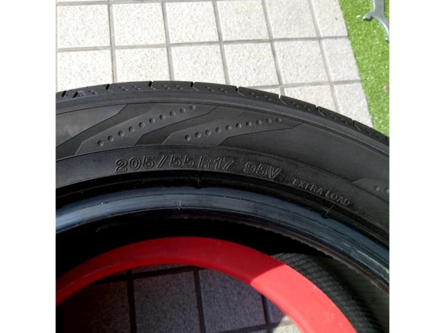 YOKOHAMABluEarth-RV
RV03