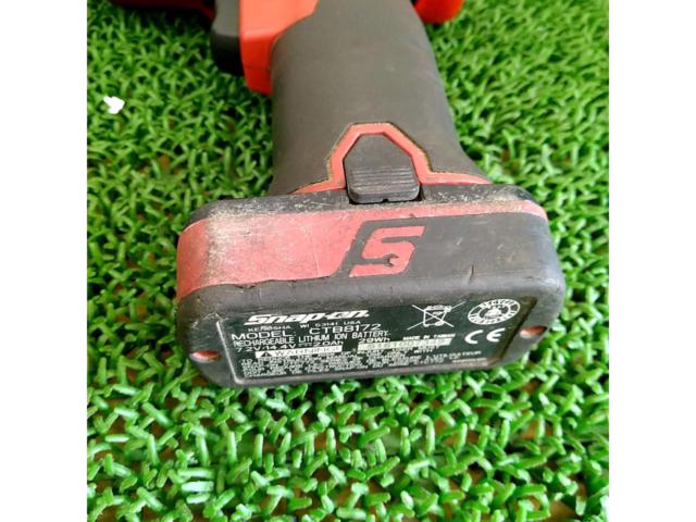 Snap-on
Rechargeable impact wrench
Model name unknown